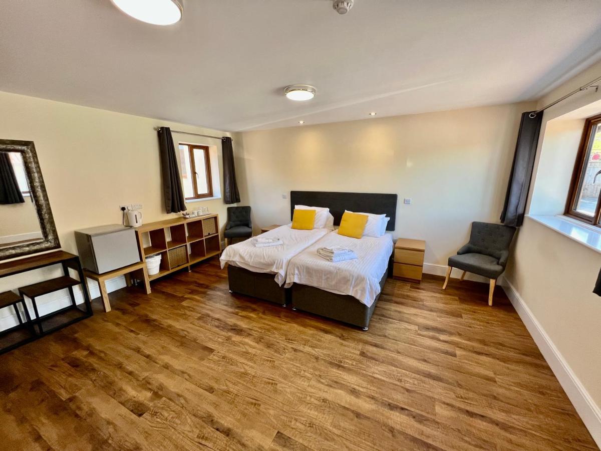 Lillypool Farm Hotel Shipham Ngoại thất bức ảnh